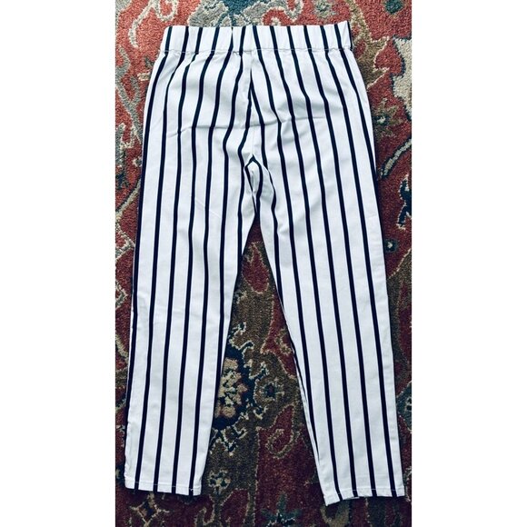Soft Surroundings Pull On Pants Size M Striped Cropped Tapered Leg Navy White - Picture 3 of 8